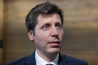 OpenAI letos na burzu kvůli obavám kolem bezpečnosti AI nevstoupí, řekl šéf firmy Altman - Novinky